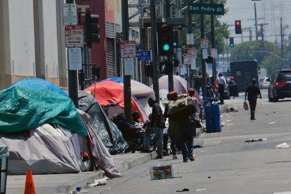 gente viviendo en las calles San Francisco